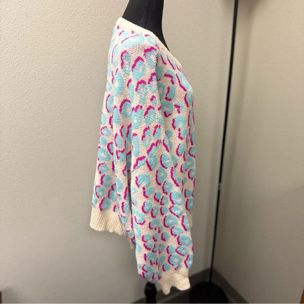 Peach Love Blue & Pink Colorful Patterned Women's Sweater. Size Large - Picture 4 of 5